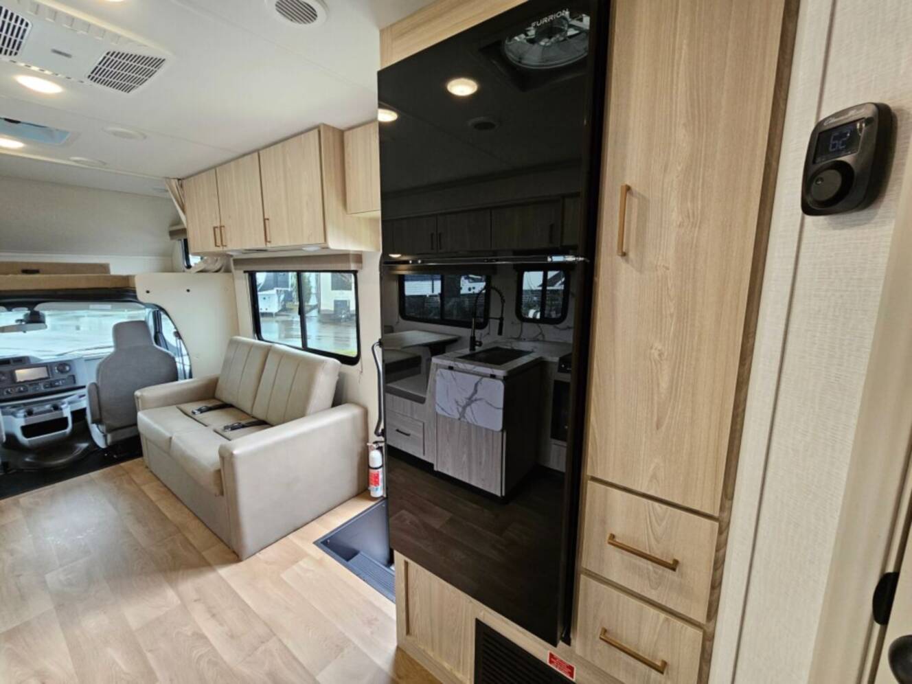 A photo of this 2026 East To West Entrada 3100FB