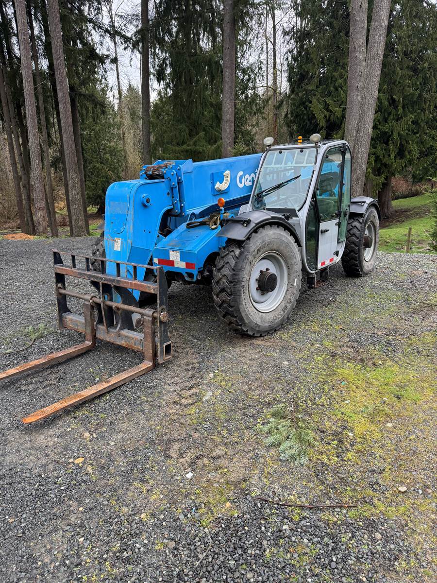 2013 Genie GTH-844 in Marysville, WA