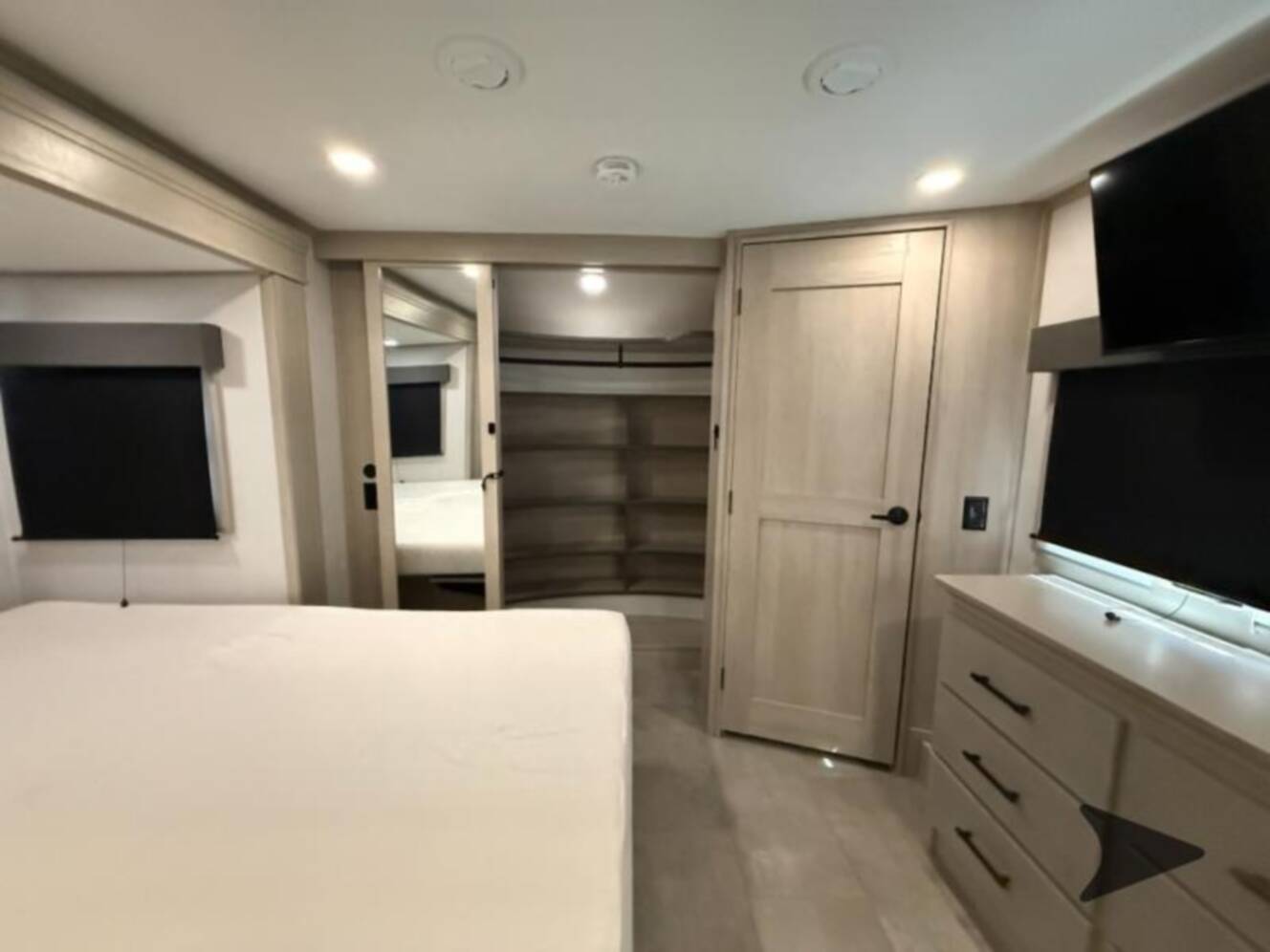 A photo of this 2025 Grand Design Solitude 390RK