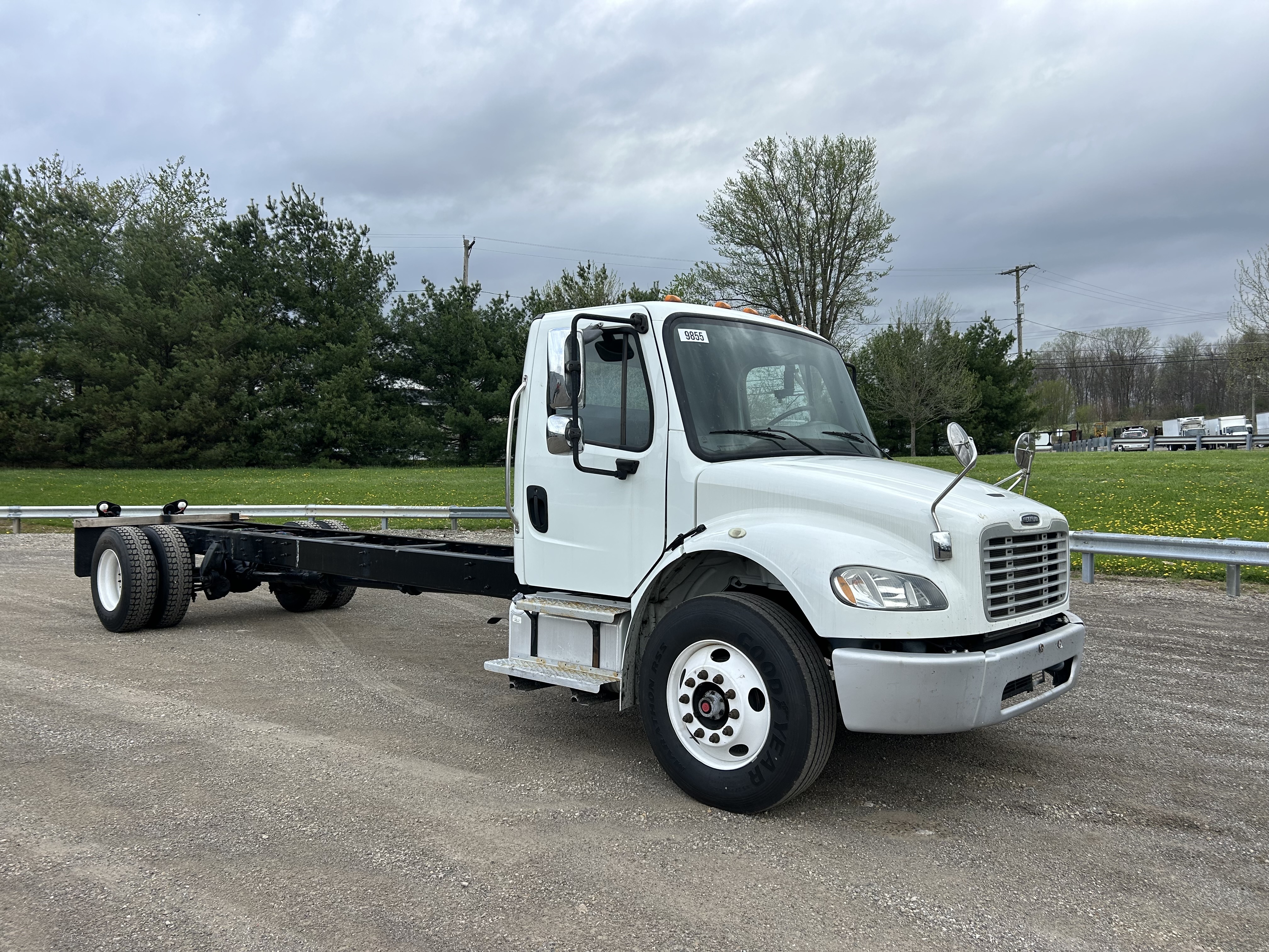 2019 FREIGHTLINER BUSINESS CLASS M2 106 in Mount Vernon, OH