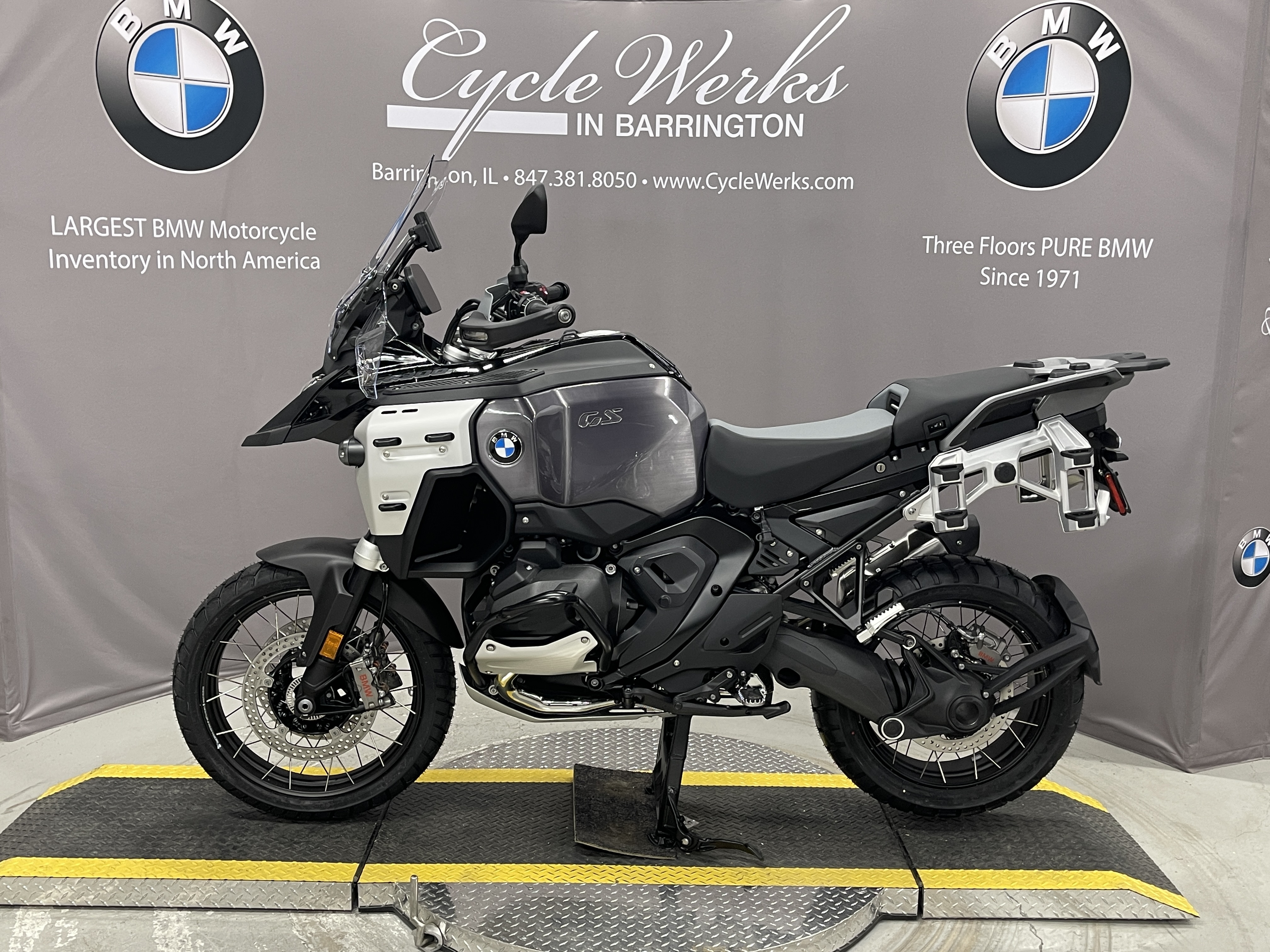 2026 BMW R 1300 GS ADVENTURE in Barrington, IL