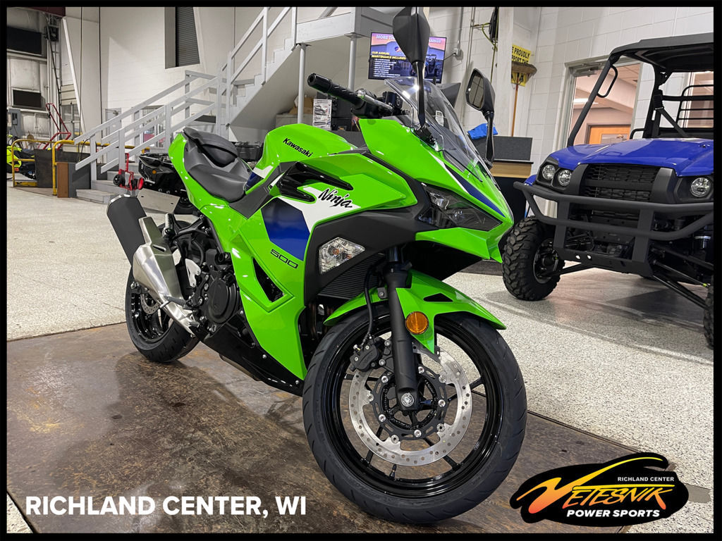 2026 Kawasaki Ninja® 500 BASE in Richland Center, WI
