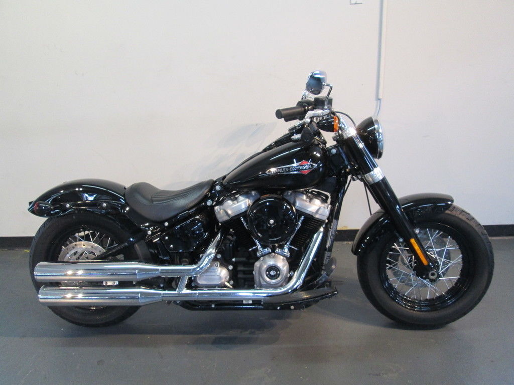 2018 Harley-Davidson® FLSL - Softail® Softail Slim® SLIM in Lewis Center, OH