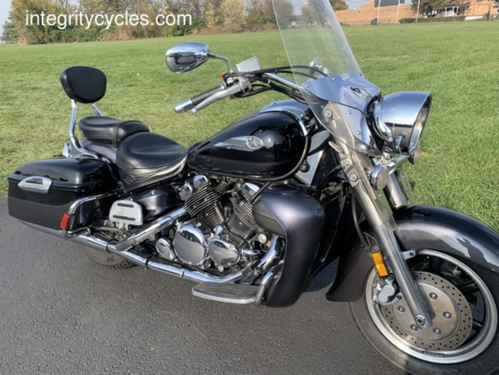 2005 Yamaha Royal Star Tour Deluxe DELUXE in Lewis Center, OH