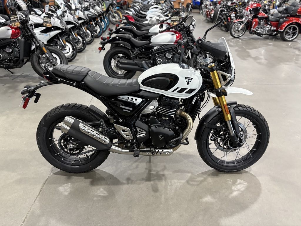 2026 Triumph Scrambler 400 XC Vanilla White 400 XC in Fayetteville, NC