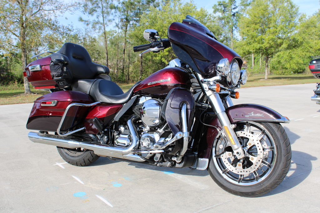 2015 Harley-Davidson® FLHTKL - Ultra Limited Low ULTRA LIMITED LOW in Savannah, GA