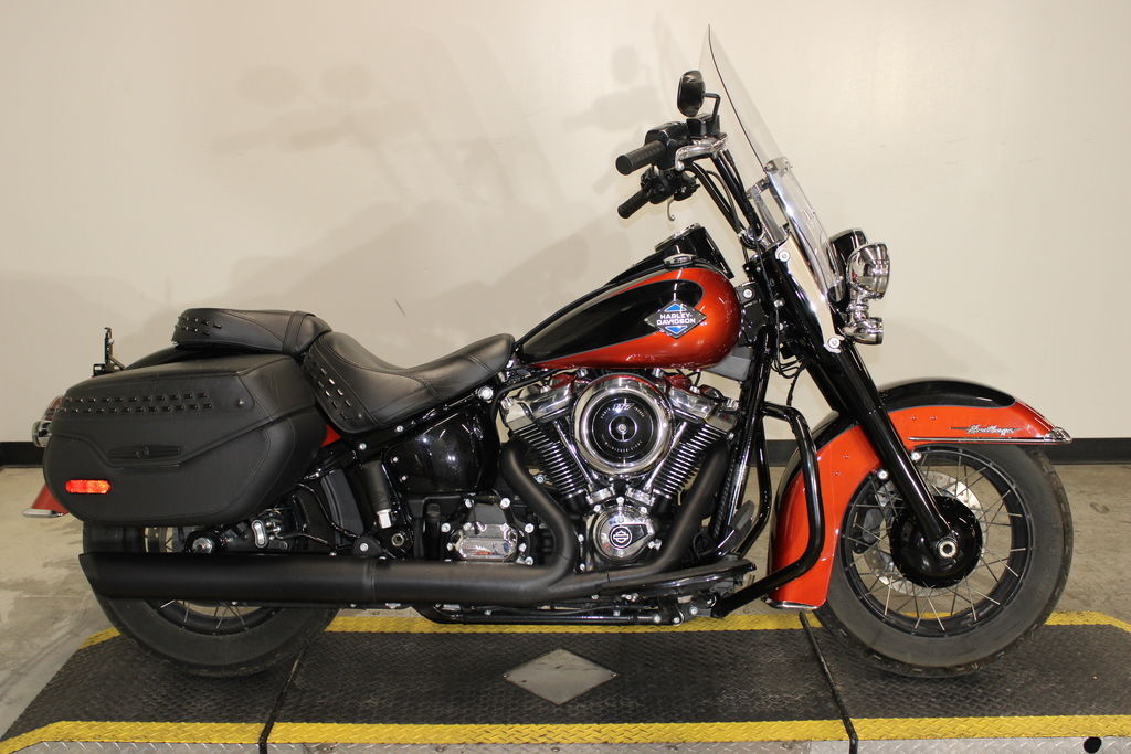 2025 Harley-Davidson® FLHC - Heritage Classic BASE in Fort Worth, TX