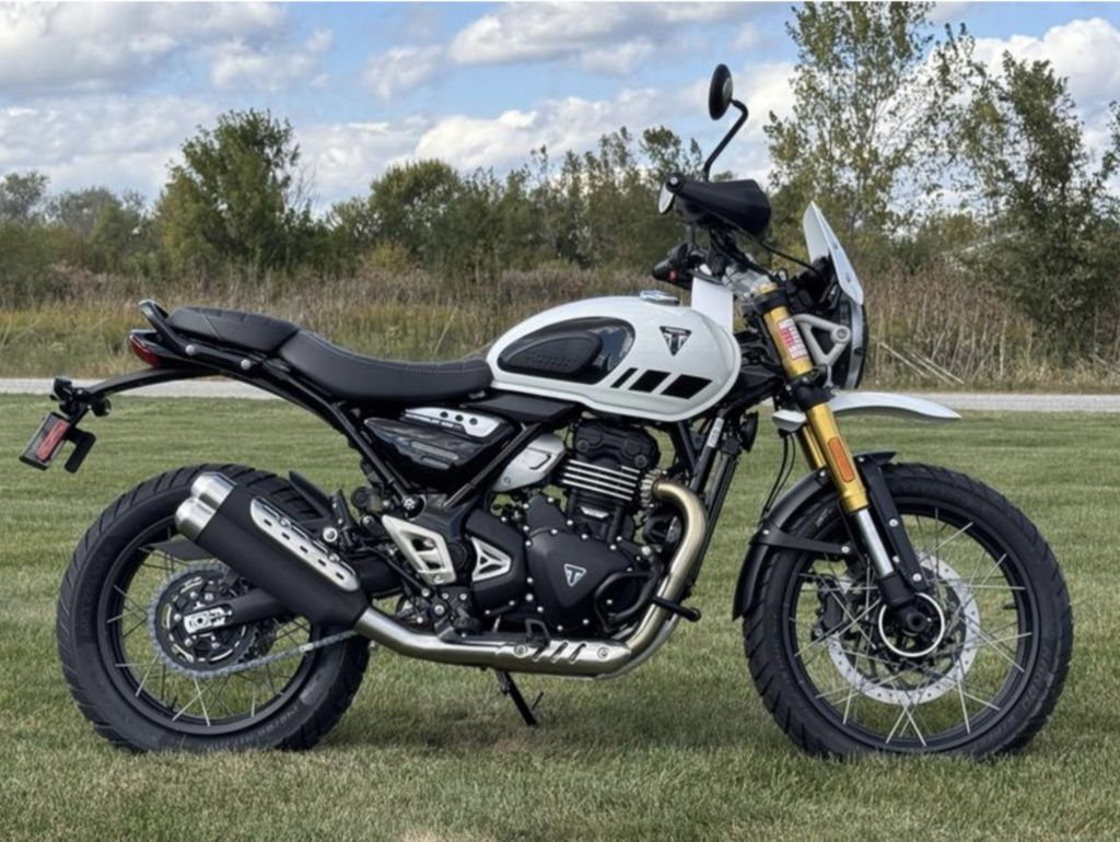 2026 Triumph Scrambler 400 XC Vanilla White 400 XC in Monee, IL