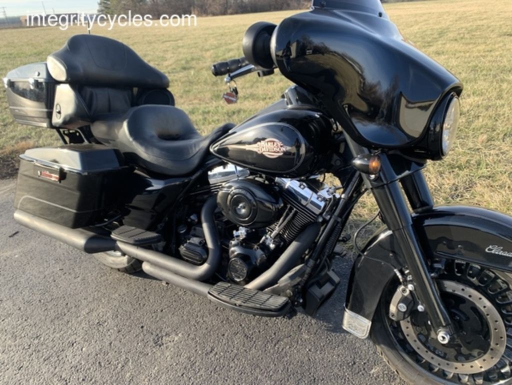 2012 Harley-Davidson® FLHTC - Electra Glide® Classic CLASSIC in Lewis Center, OH
