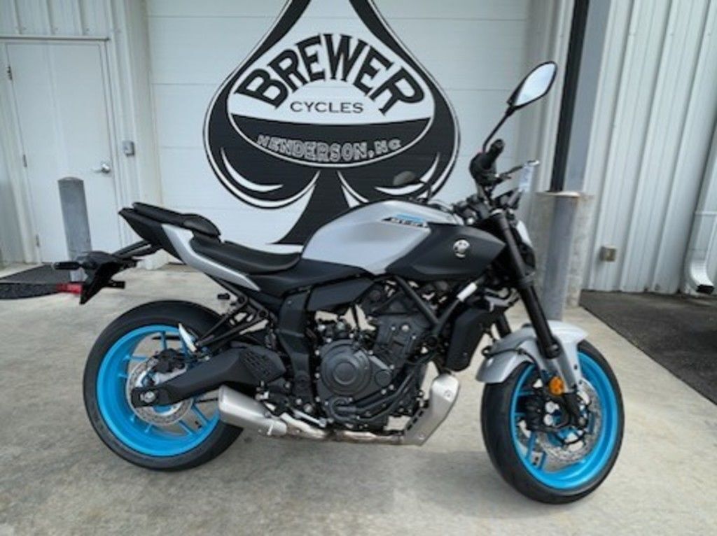 2025 Yamaha MT-07 07 in Henderson, NC