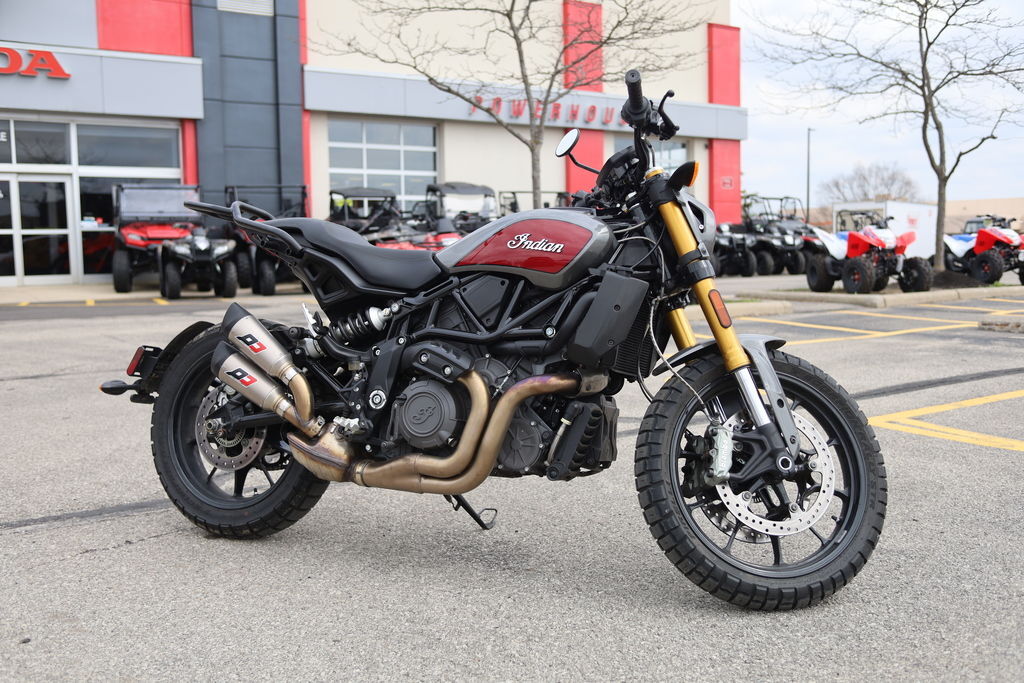 2019 Indian Motorcycle® FTR 1200 S Red over Steel Gray S in Marysville, OH