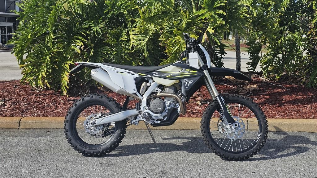 2026 Triumph TF 450-E Jet Black/Pure White 450-E in Lakeland, FL