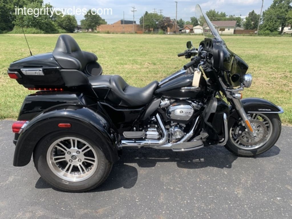 2020 Harley-Davidson® FLHTCUTG - Tri Glide® Ultra ULTRA CLASSIC in Lewis Center, OH