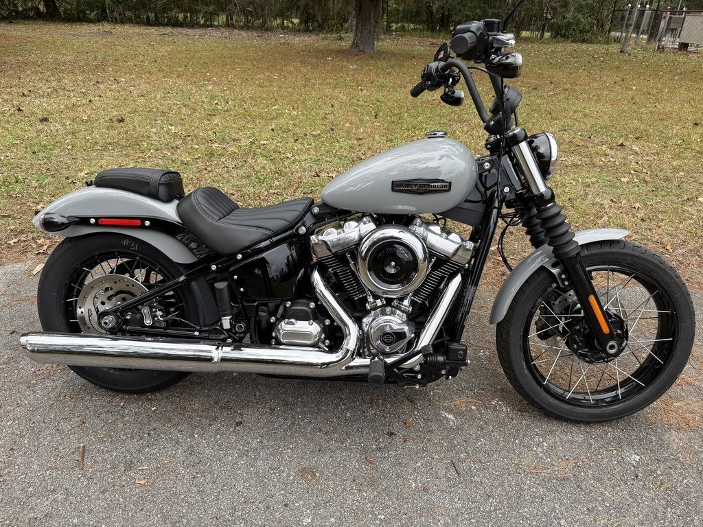 2025 Harley-Davidson® FXBB - Street Bob® STREET BOB in Regency Jacksonville, FL