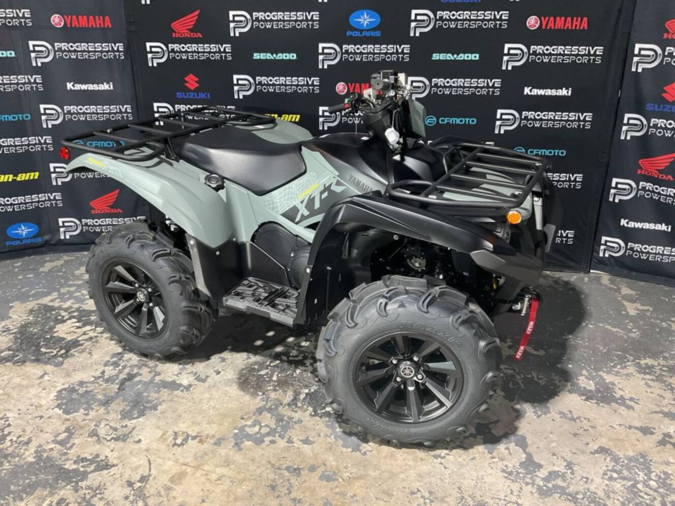A photo of this 2026 Yamaha Grizzly EPS XT-R