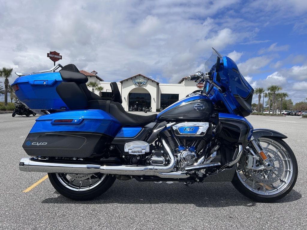 2026 Harley-Davidson® FLHXLSE - CVO Street Glide® Limited CVO LIMITED in St Augustine, FL