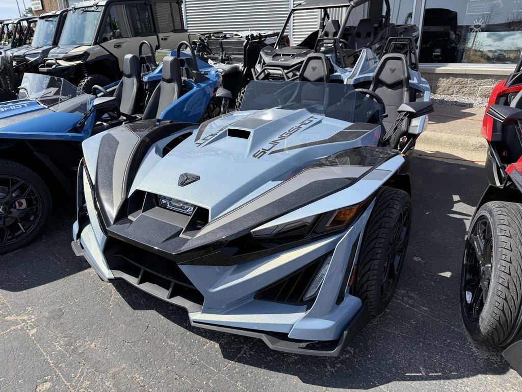 2026 Polaris Slingshot® Signature Edition Manual in Red Wing, MN