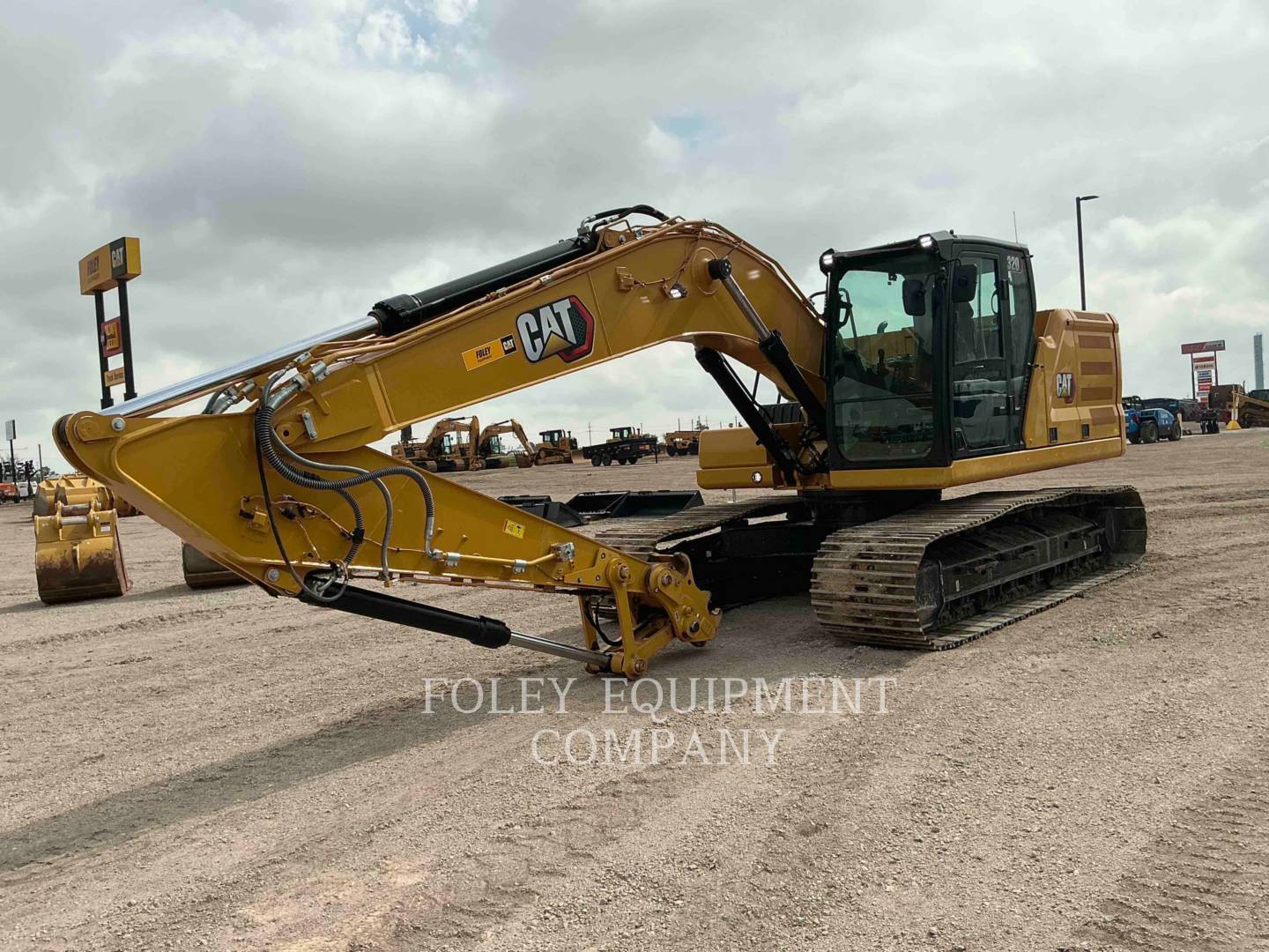 2023 CAT 320-079X in Colby, KS