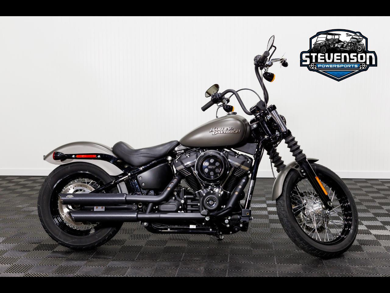 2019 Harley-Davidson FXBB Street Bob in Kankakee, IL