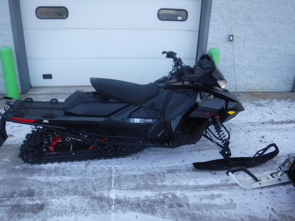2021 Ski-Doo Renegade® X-RS® Rotax® 850 E-TEC® Q. Adj. Rips. 1.2 BASE in big bend WI