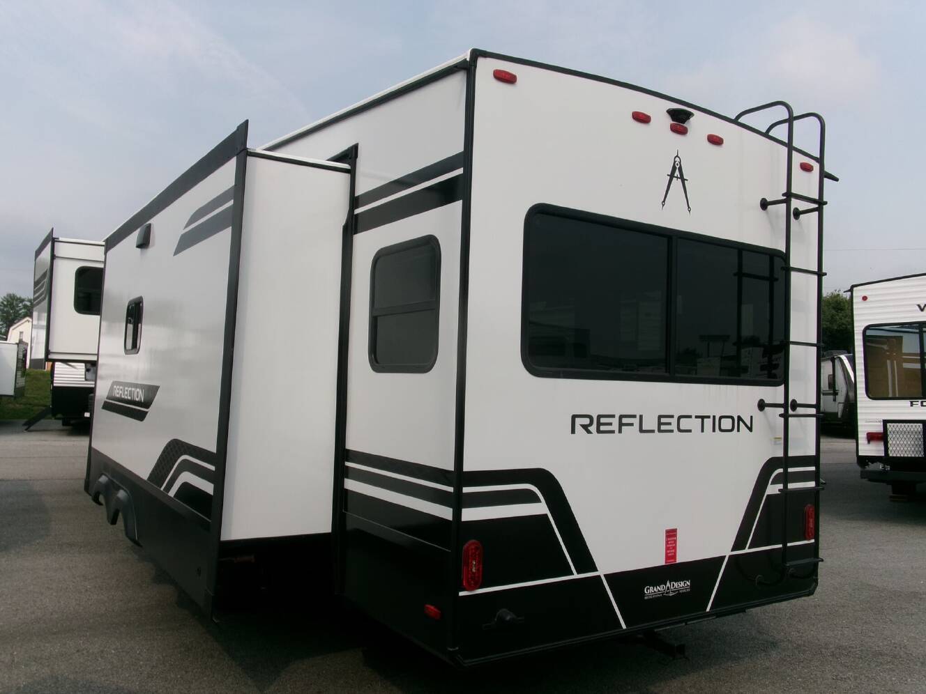 A photo of this 2027 Grand Design Reflection 337RLS