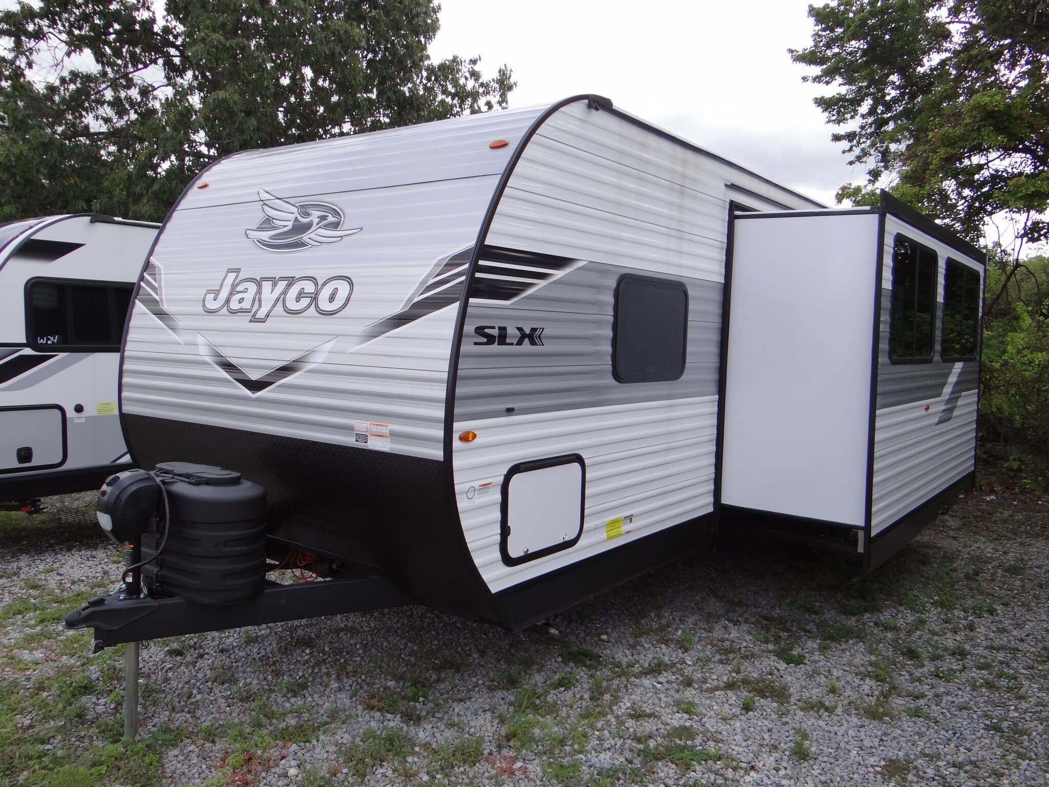 2026 Jayco Jay Flight SLX 261BHS 2-Bd-RM, Queen Bed & DBL Bed Bunk in williamstown NJ