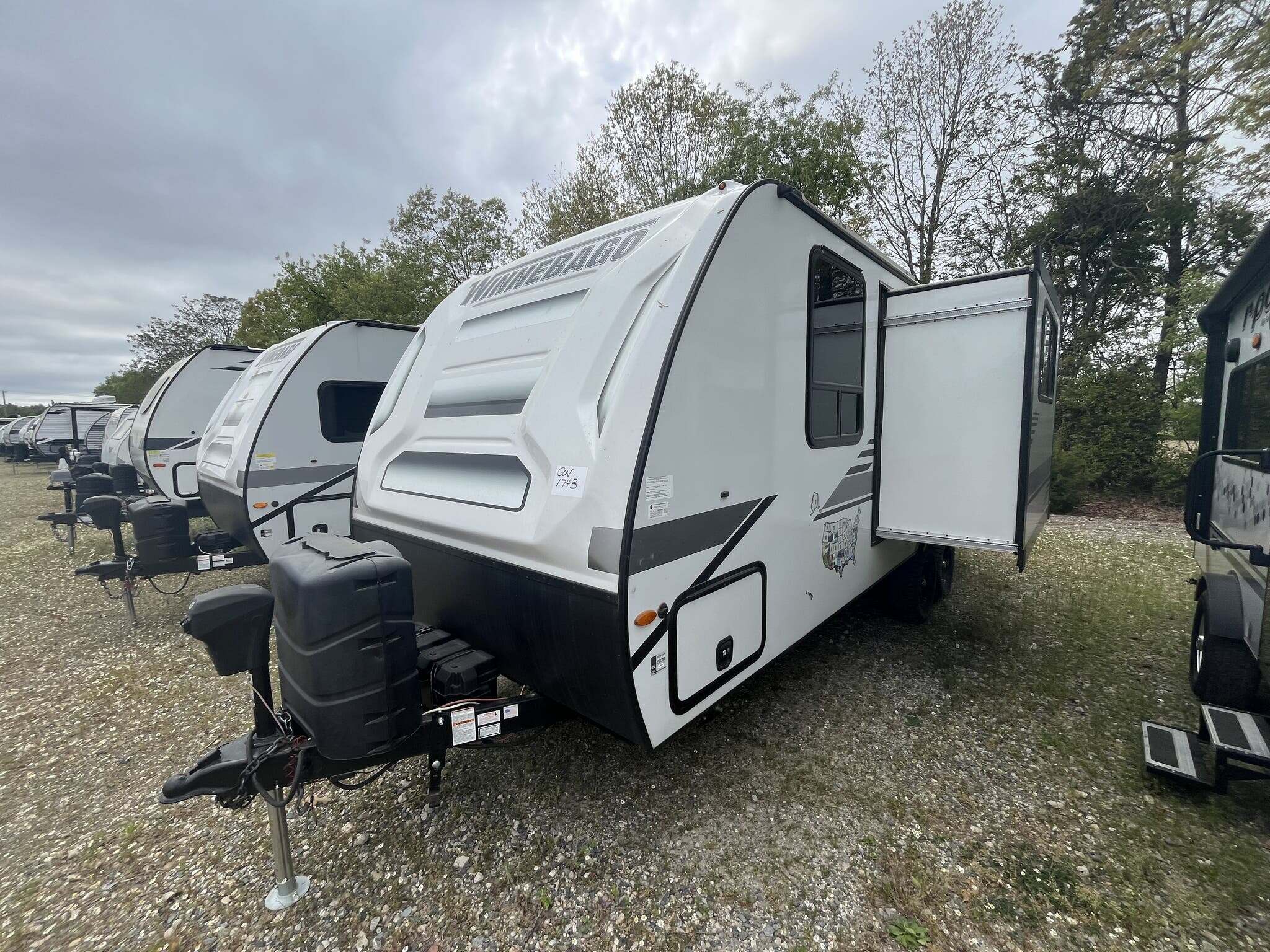 2022 Winnebago Micro Minnie 2306BHS in newfield NJ