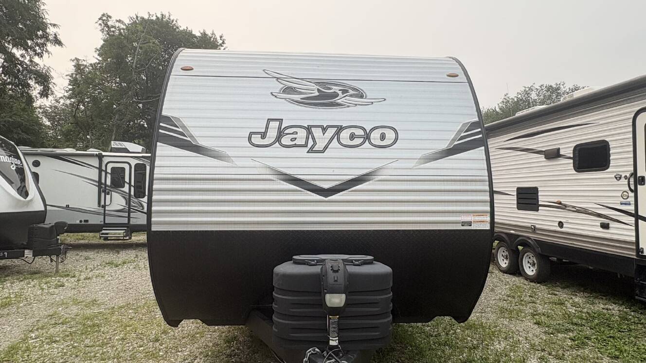 A photo of this 2025 Jayco Jay Flight SLX 263BHSW