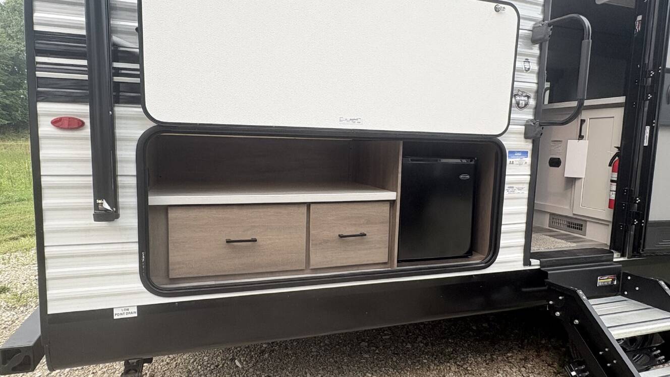 A photo of this 2025 Jayco Jay Flight SLX 263BHSW