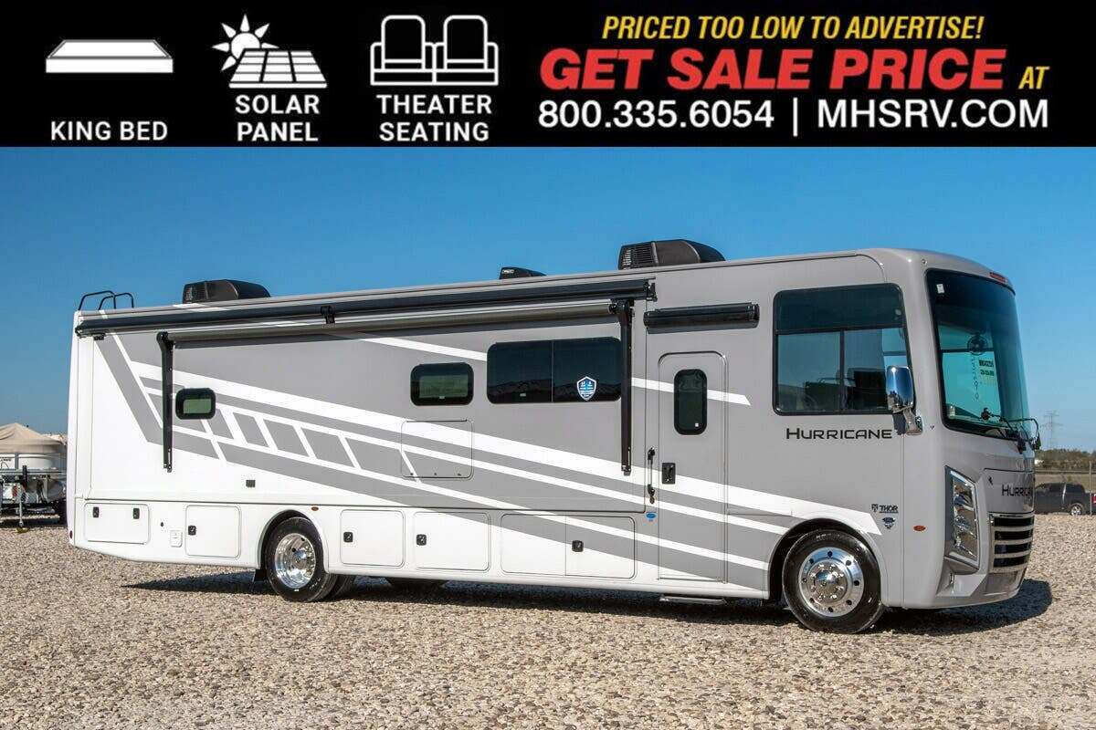 2026 Thor Motor Coach Hurricane 35R RV