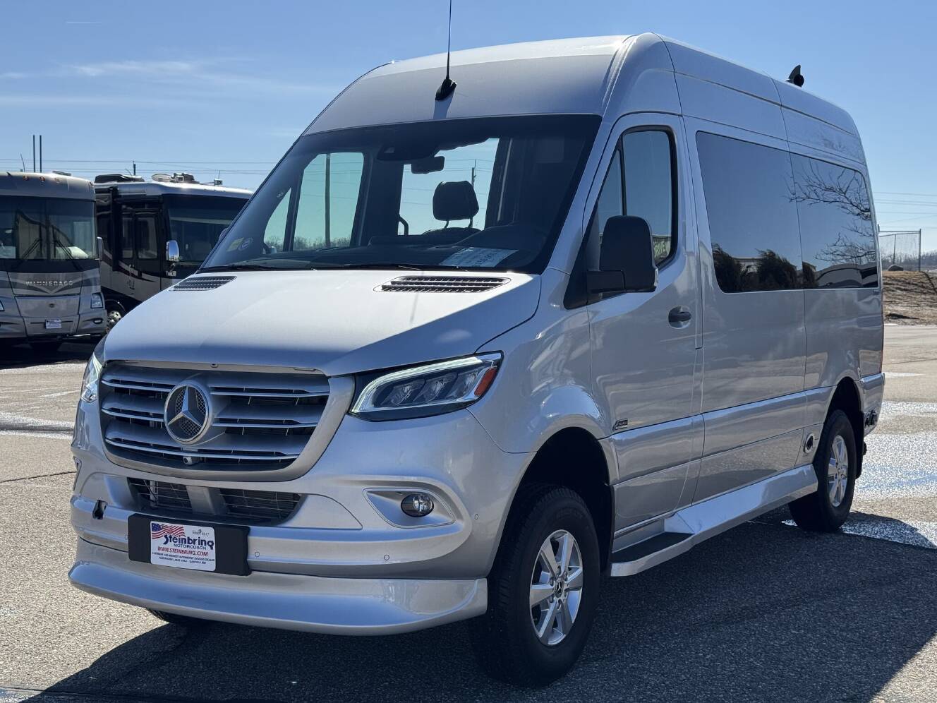 A photo of this 2026 Midwest Luxe Cruiser 144 D4 AWD