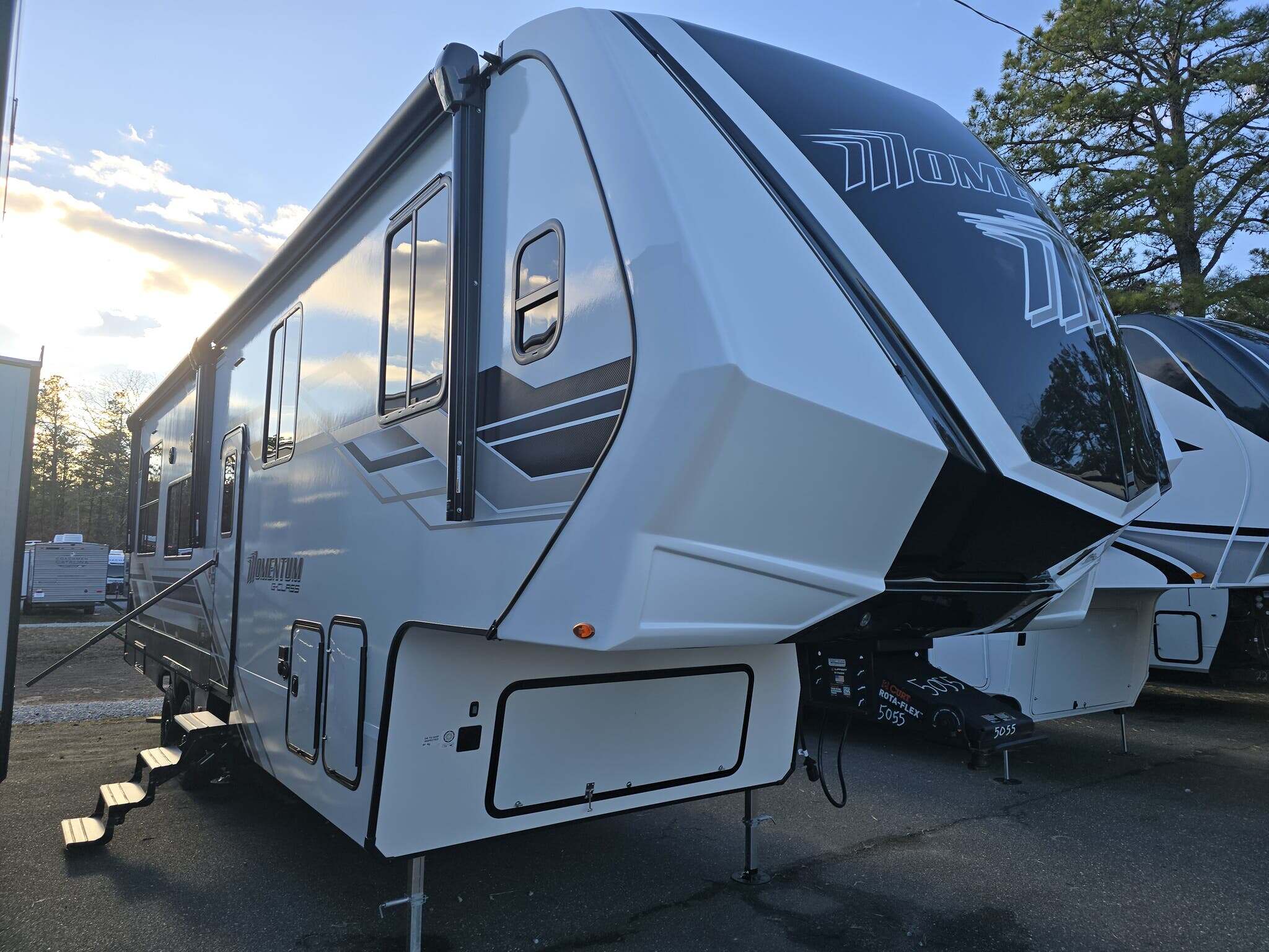 2026 Grand Design Momentum G-Class 325G in egg harbor city NJ
