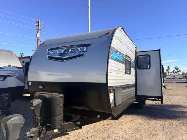 2022 Forest River Salem 26DBUD in mesa AZ
