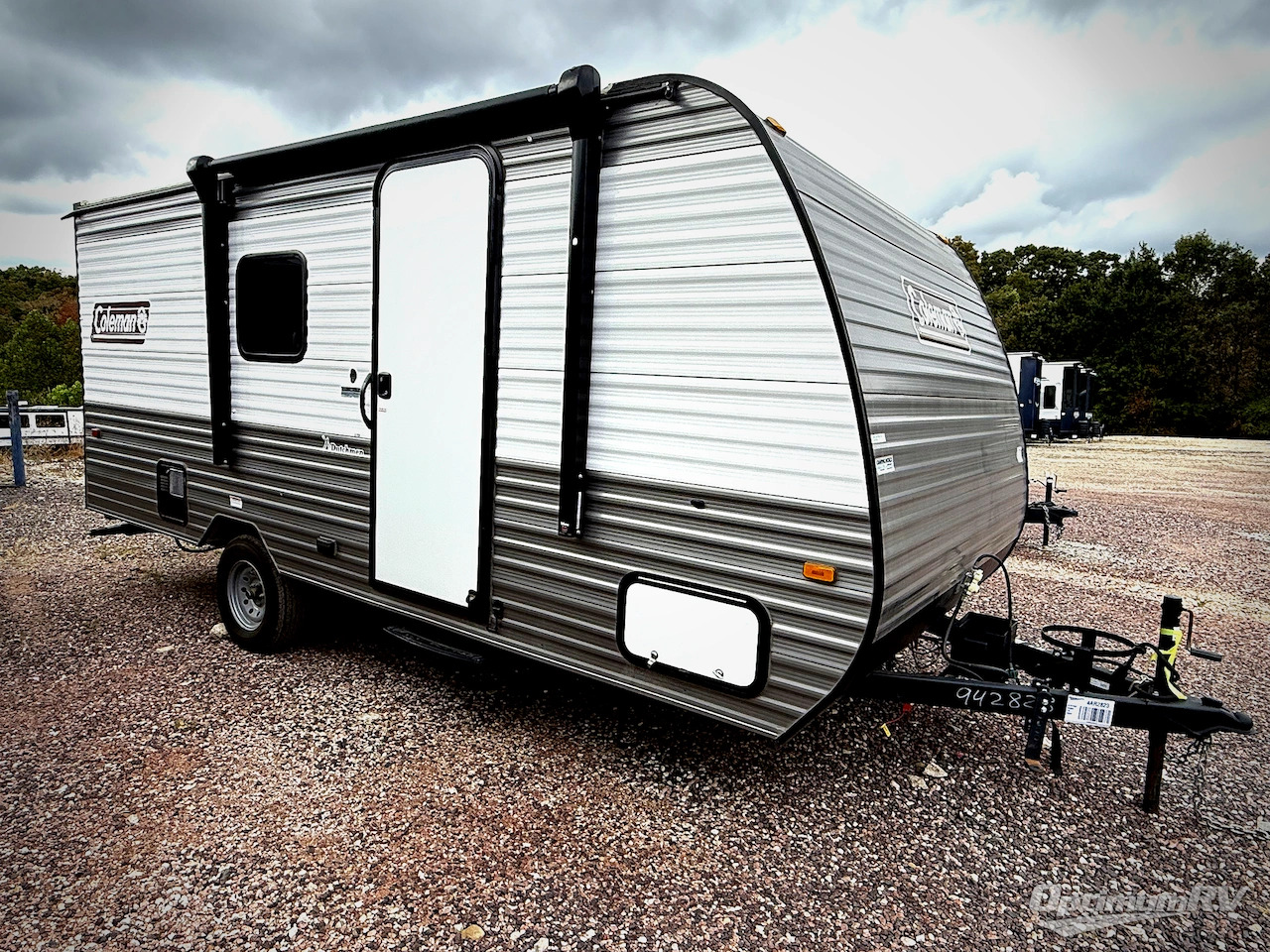 2023 Coleman 17B RV