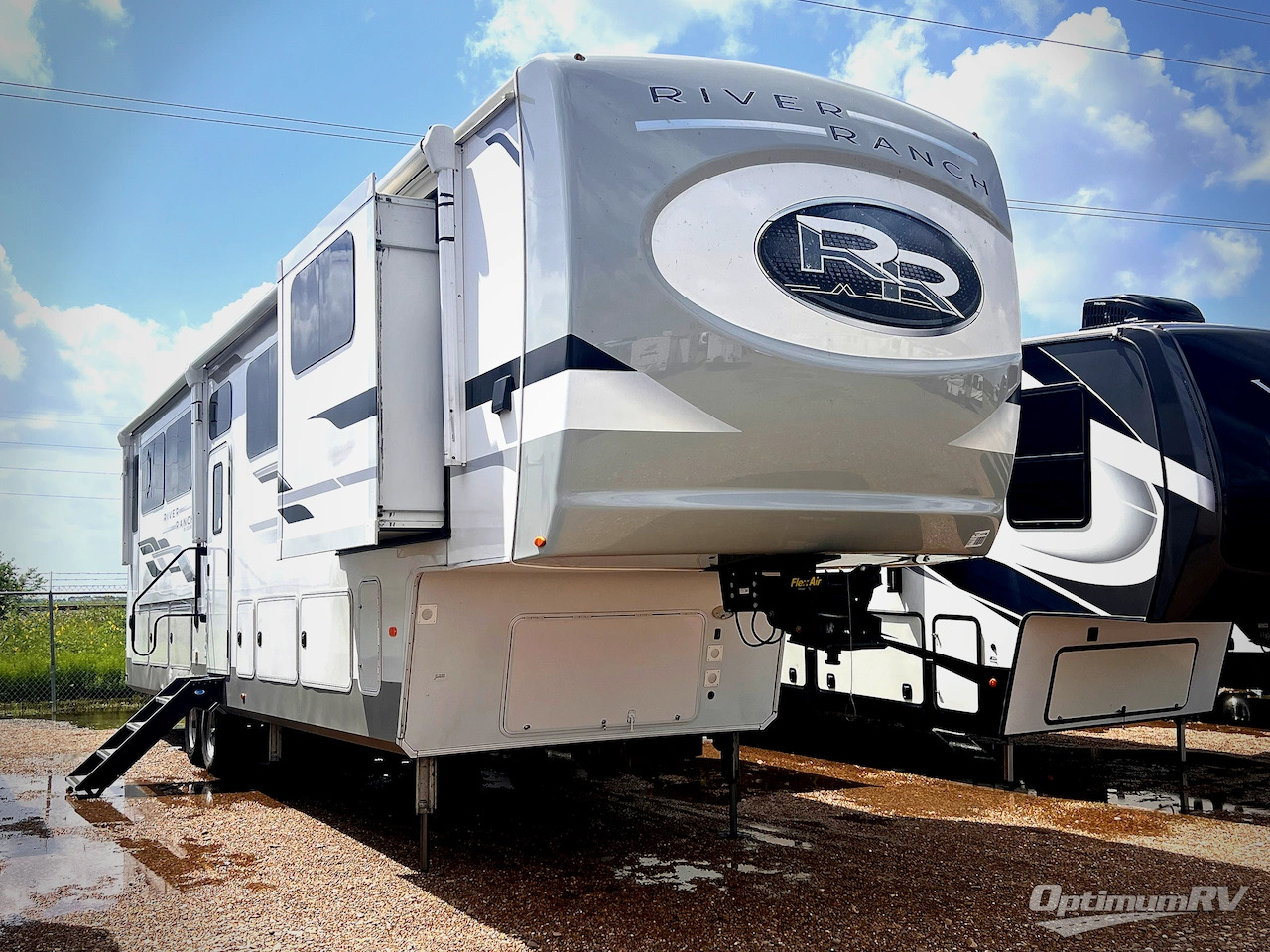 2021 Palomino River Ranch 392MB in robstown TX