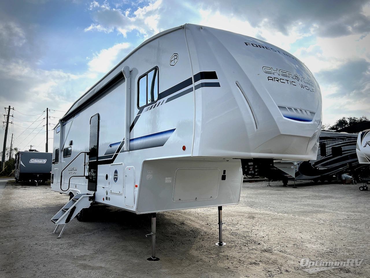 2026 Forest River Cherokee Arctic Wolf 287BH in bushnell FL