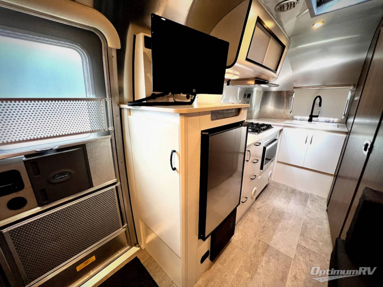 A photo of this 2022 Airstream Caravel 20FB
