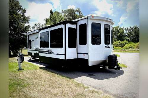2024 Forest River Cedar Creek Cottage 40CDL in ocala FL
