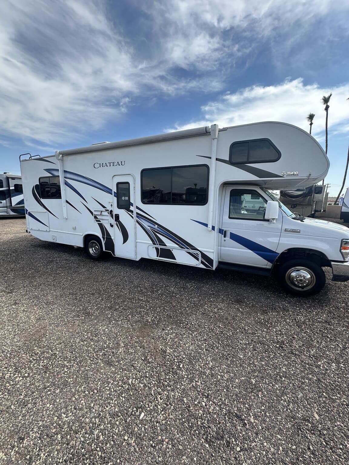 2020 Thor Motor Coach Chateau 28A RV