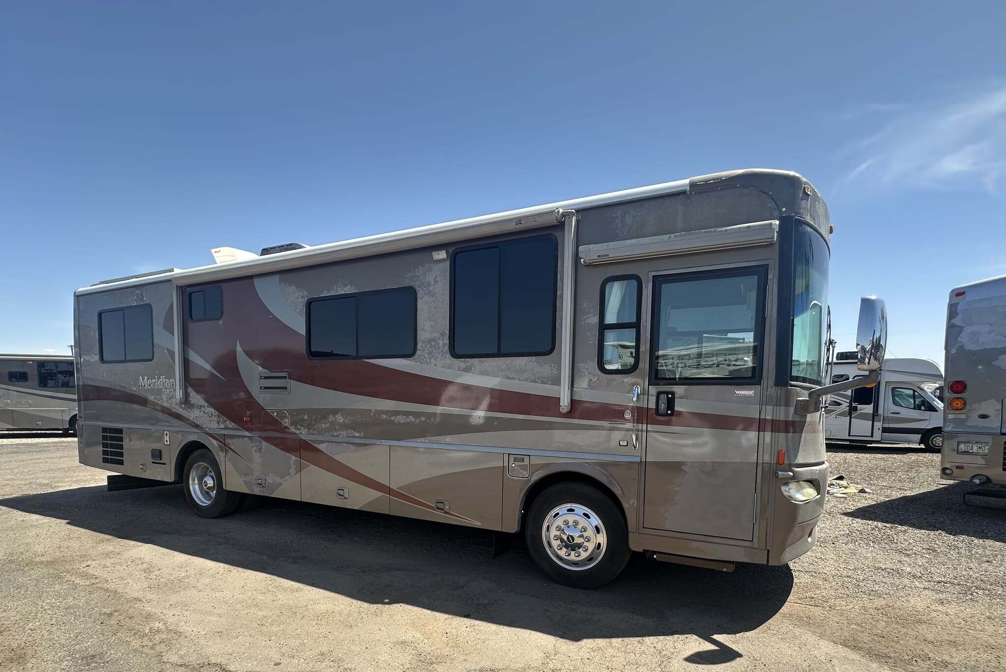 2007 Itasca Meridian 34H in mesa AZ