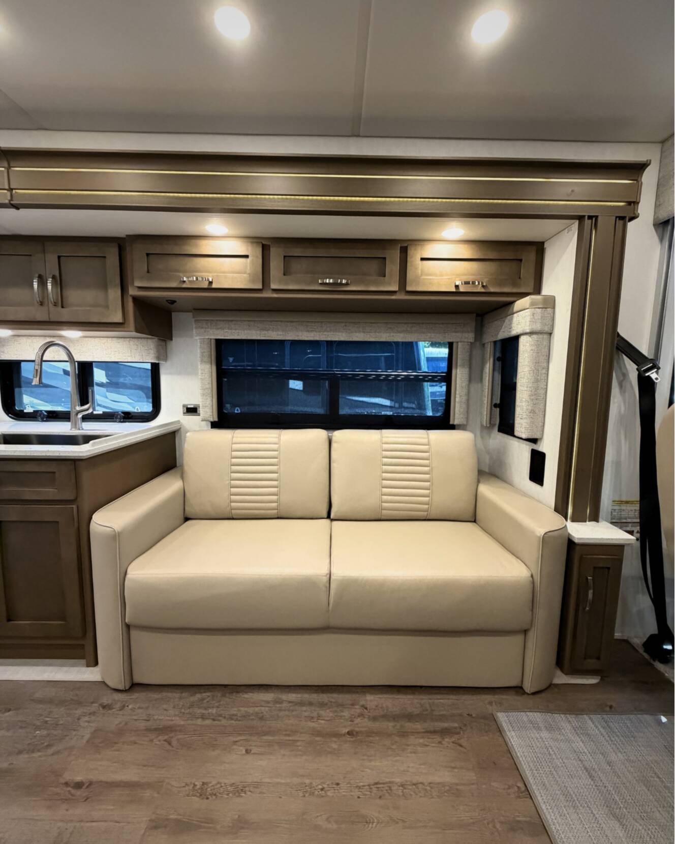 A photo of this 2026 Newmar Bay Star 3629