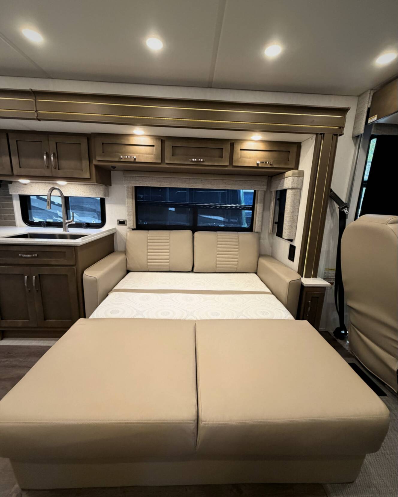 A photo of this 2026 Newmar Bay Star 3629