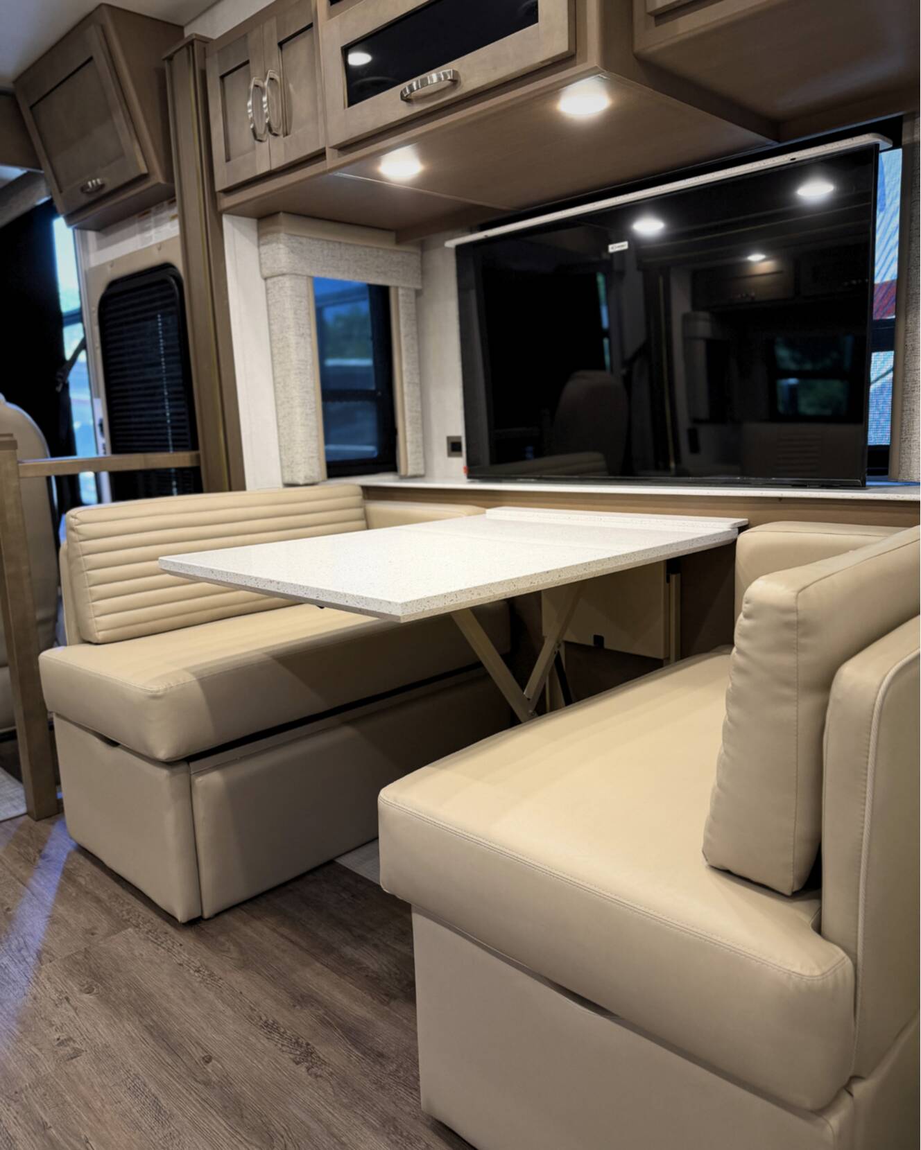 A photo of this 2026 Newmar Bay Star 3629