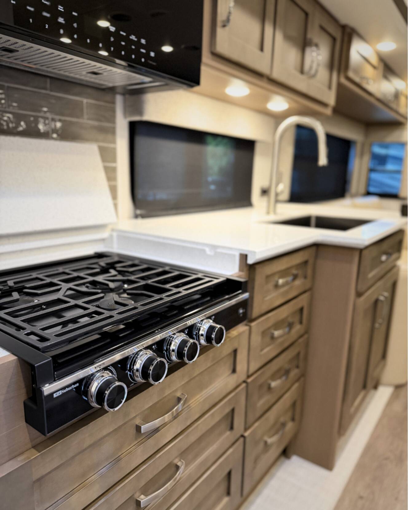A photo of this 2026 Newmar Bay Star 3629