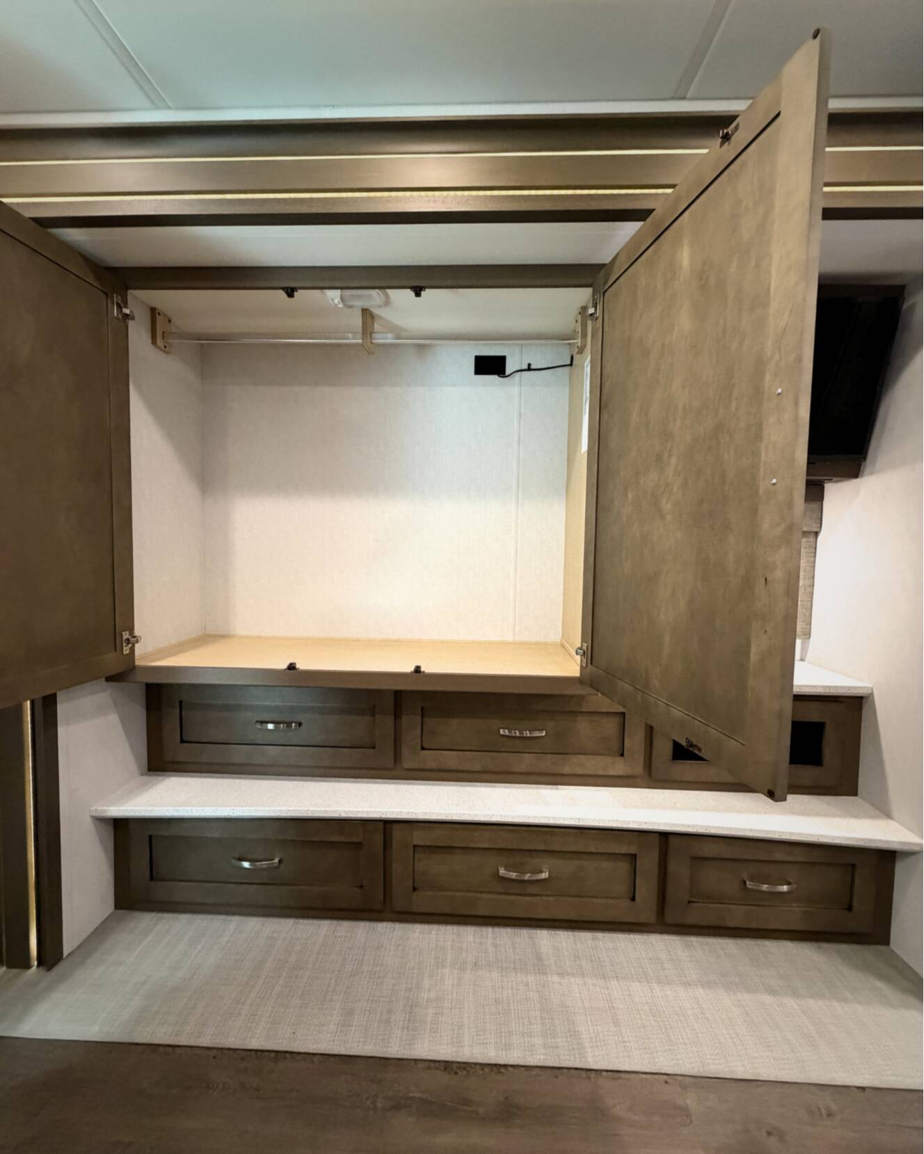 A photo of this 2026 Newmar Bay Star 3629