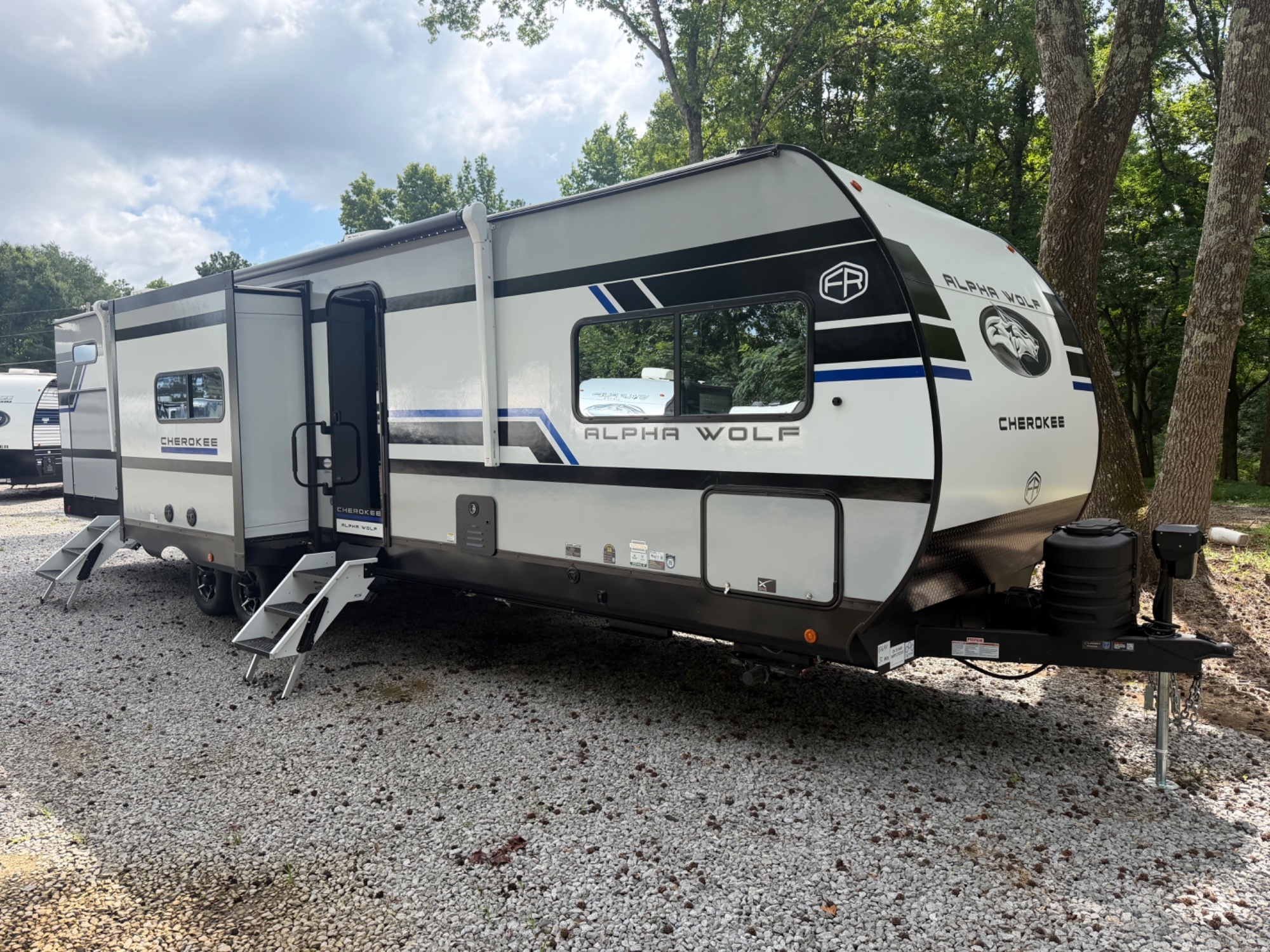 2027 Forest River Cherokee Alpha Wolf 32BHX-L in cullman AL