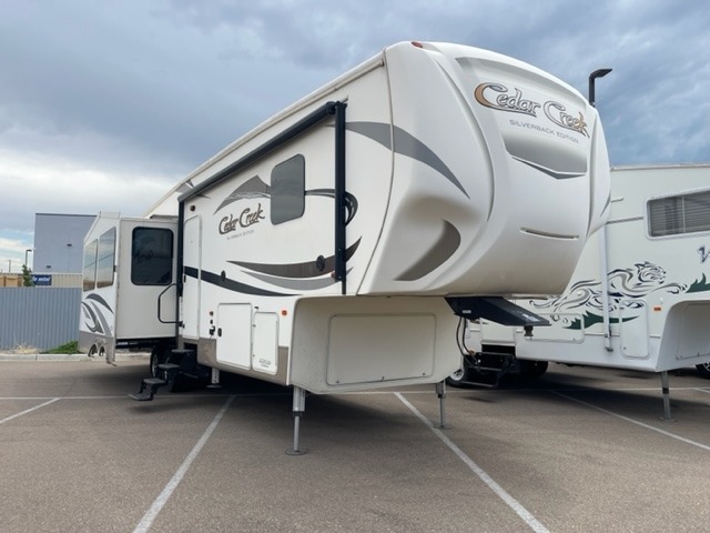 2017 Forest River Cedar Creek 33IK RV