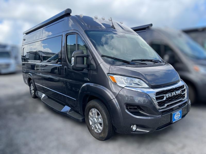 2025 Midwest Automotive Designs Legend FSL RV