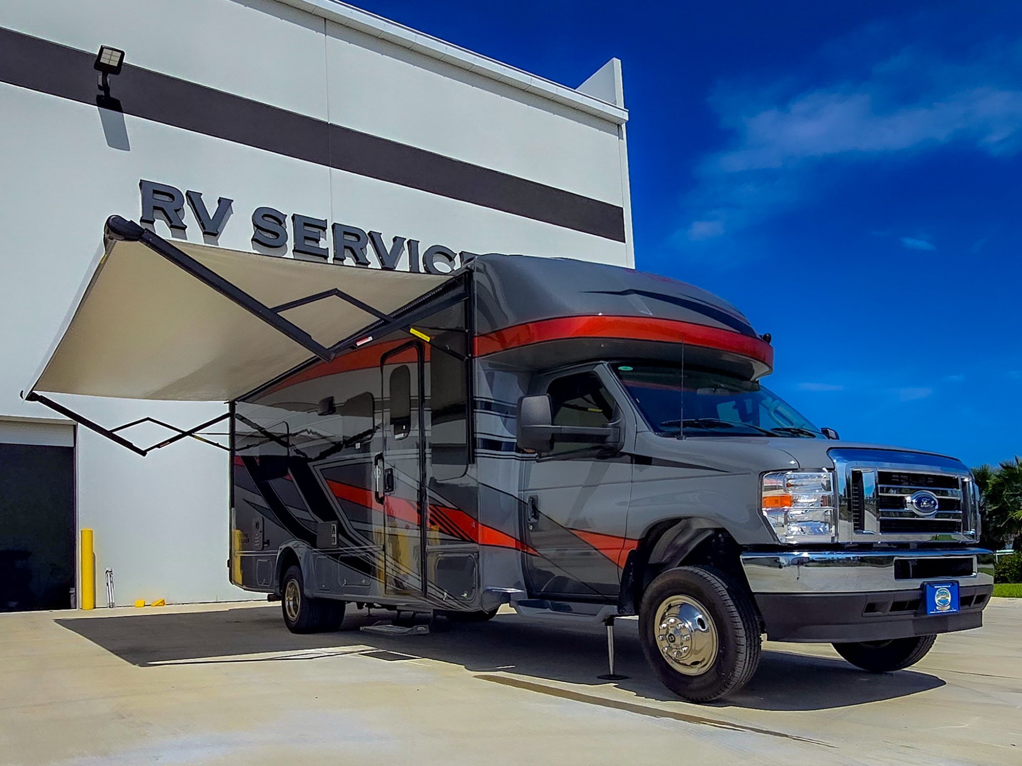 2025 Gulf Stream BT Cruiser 5255B Class B+ RV