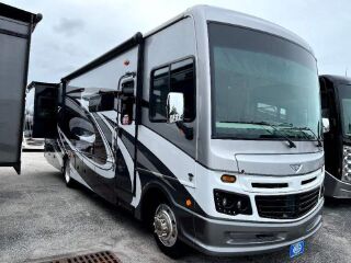 2023 FLEETWOOD BOUNDER 33C